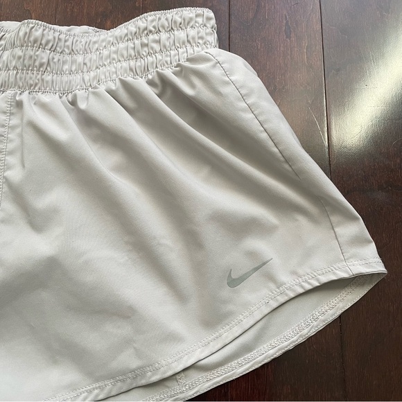 Nike Dri-Fit Women’s Running Shorts Set Of 2 Size S With Liner Blue Silver - Picture 7 of 11